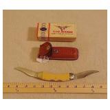 Case XX Texas lockhorn folding knife w/ sheath