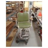 Retro salon chair