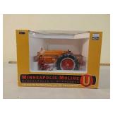 1/16 Minneapolis Moline, Model Tractor and CQ