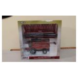 1/32 Case, Model Axial-Flow 8120 Combine