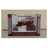1/16 Farmall, Model 350 High Crop