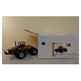 1/16 Cat, Model MT975B Challenger, Special Edition