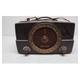 Zenith 7K01 AM FM radio