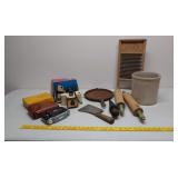 Display pcs. Crock, cameras, cast iron and more