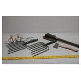 Spear fishing heads and more