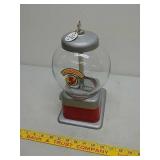 Chlorophyll $.05 gumball machine