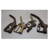 Flat gas pump nozzles