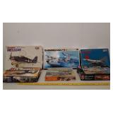 Mixed lot military aircraft models