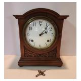 Antique Oak VIGOR Mantle Clock RUNNING