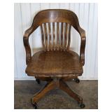 Antique Cavalier Quarter Sawn Oak  Office Chair