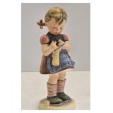HUMMEL Figurine A Stitch in Time 255 TMK-6