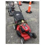 CRAFTMAN 6.75 MOWER W/ BAGGER