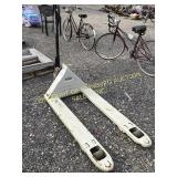 CROWN PALLET JACK