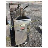 DEAN PROPANE COMMERCIAL DEEP FRYER
