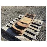 (6) METAL FOLDING CHAIRS