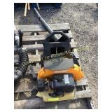 POULAN PRO GAS BACKPACK BLOWER