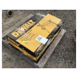 NEW DEWALT UNIVERSAL TABLE SAW STAND