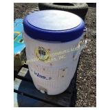 IGLOO WATER COOLER