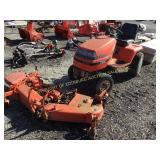 KUBOTA G1900 3CYL DIESEL TRACTOR W/ 60" DECK