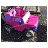 PINK KIDS 12V CAR W/ CHARGER (WORKS)