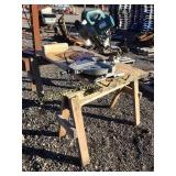 10" Makita Saw 
10 Extra Blades