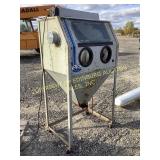 Skat Blast Dry Blast System 
WORKS 
NEEDS NEW