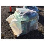 MIXED LIGHTING WALL SCONCES & RECESSED LIGHTING