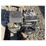 5HP BRIGGS & STRATTON  GAS ENGINE (RUNS)