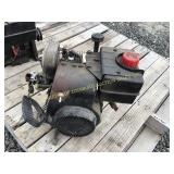 5 HP TECUMSEH HORIZONTAL SHAFT ENGINE (RUNS)