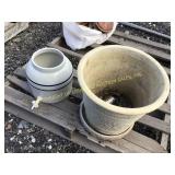 Ceramic Pot and Concrete Pot