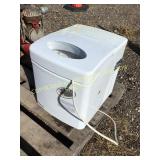 Magic Chef Ice Machine