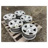 (5) 16x7 2012 Jeep Wheels