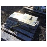 TILE SAW & COUNTING SCALE