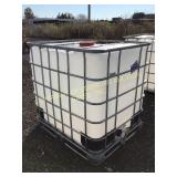 275 gallon Poly Caged Tote