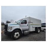 2016 FORD F-750 W/ ARORTECH DUMPING CHIP BODY
