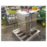 HOBART COMMERCIAL DISH WASHER