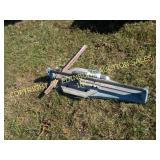 CERAMIC TILE CUTTER