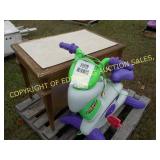 KIDS EXERCISE TOY & TABLE