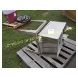 STAINLESS ICE CHEST