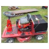 6.75PH 24" DECK RIDE MOWER