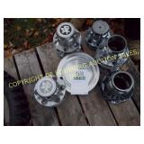 (11) CENTER CAPS FOR CHEVY