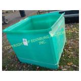 PLASTIC PALLET BIN