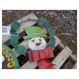 SNOWMAN WREATH HANGING DOOR ORNAMENT