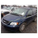 2002 Chrysler Town and Country LX