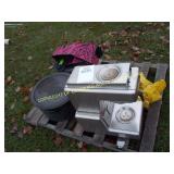 BUNN O MATIC COFFEE MAKER & COOKING POTS