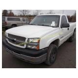 2001 Chevrolet Silverado 2500HD Base