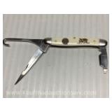 Sarge NWTF 2013 hunting heritage banquet 2 blade w/ bird gutt hook folding knife