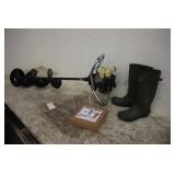 STRIKE MASTER ICE AUGER, PAIR OF PROLINE DELUXE
