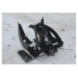 SKID STEER MOUNT 30" WIDE GRAPPLE