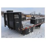 KNAPHEIDE SERVICE TRUCK BED WITH HEADACHE RACK